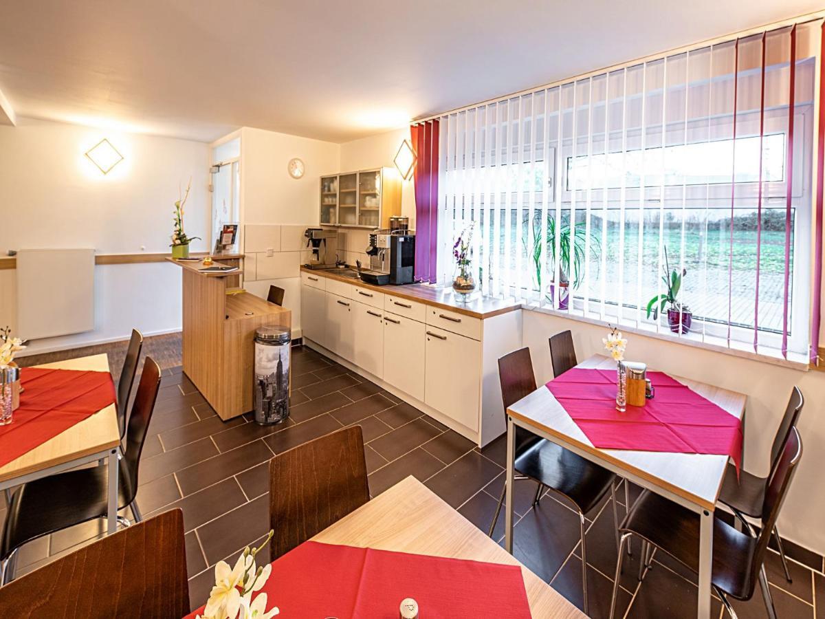 Pension Zum Bergmann Bohlen  Exterior photo